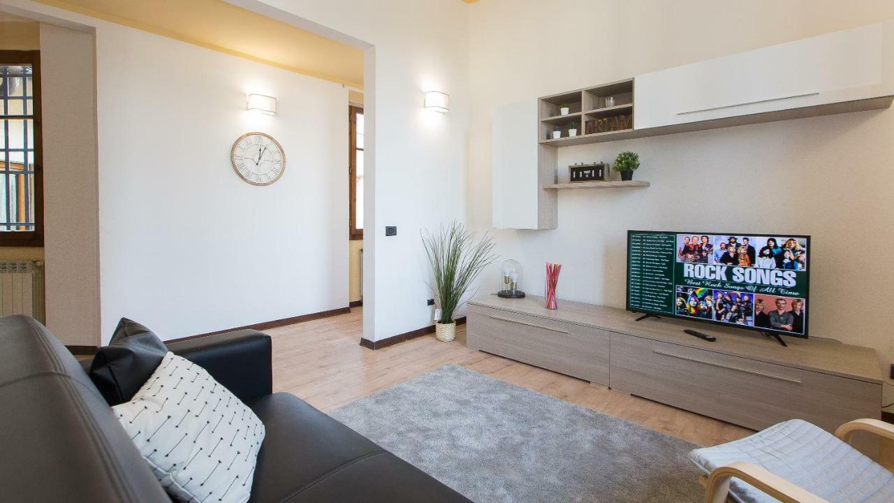 Rental In Rome - Santa Maria Novella Palace Флоренция Экстерьер фото