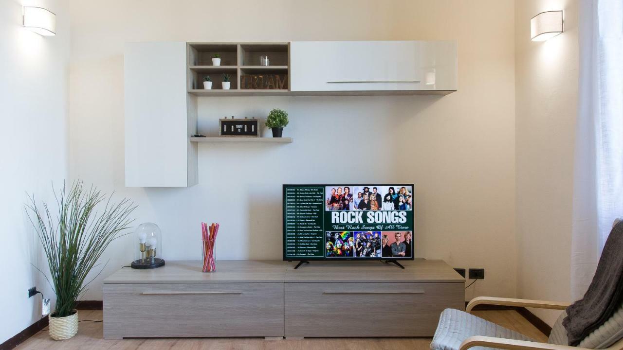 Rental In Rome - Santa Maria Novella Palace Флоренция Экстерьер фото
